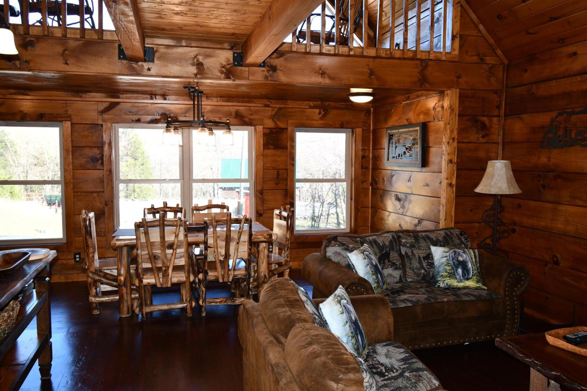 Bear Country Cabin Севьервилл Экстерьер фото
